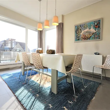 In Duinbergen Near The Apartman Knokke-Heist